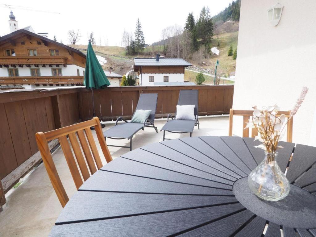 Leni'S Mountain Appartements Dienten am Hochkönig Eksteriør bilde